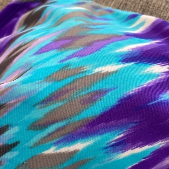 Swimsuit racerback top. Size L
C - Picture 4 of 10